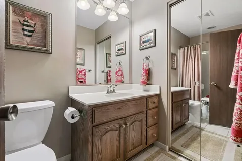 9558 Kingsview Lane N Maple Grove MN 55369