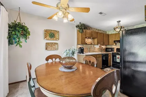 9558 Kingsview Lane N Maple Grove MN 55369