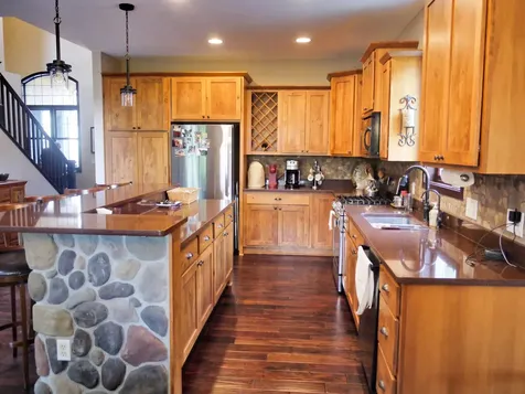 5250 167th Street W Lakeville MN 55044