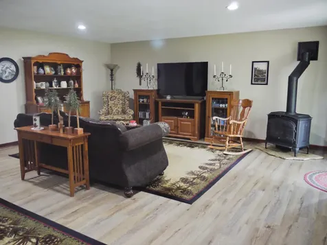 5250 167th Street W Lakeville MN 55044