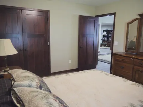 5250 167th Street W Lakeville MN 55044