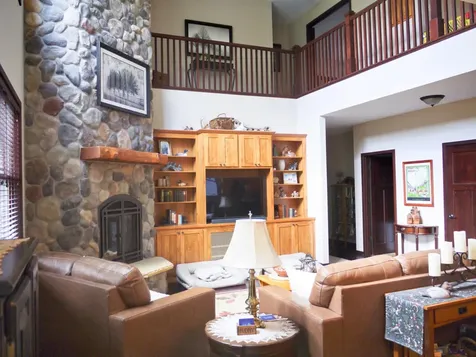 5250 167th Street W Lakeville MN 55044