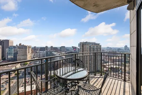 500 E Grant Street Minneapolis MN 55404