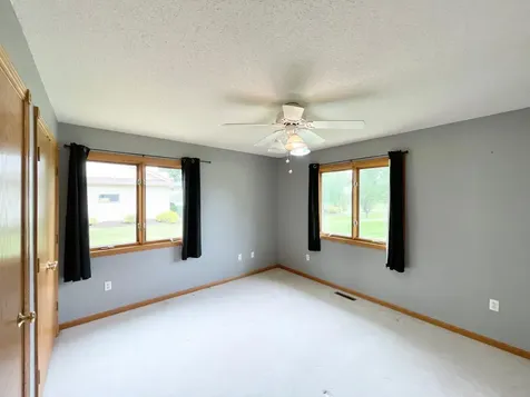 212 Eastern Avenue S Comfrey MN 56019