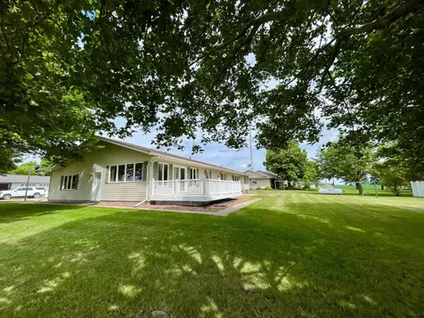212 Eastern Avenue S Comfrey MN 56019