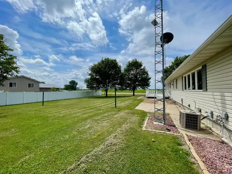 212 Eastern Avenue S Comfrey MN 56019