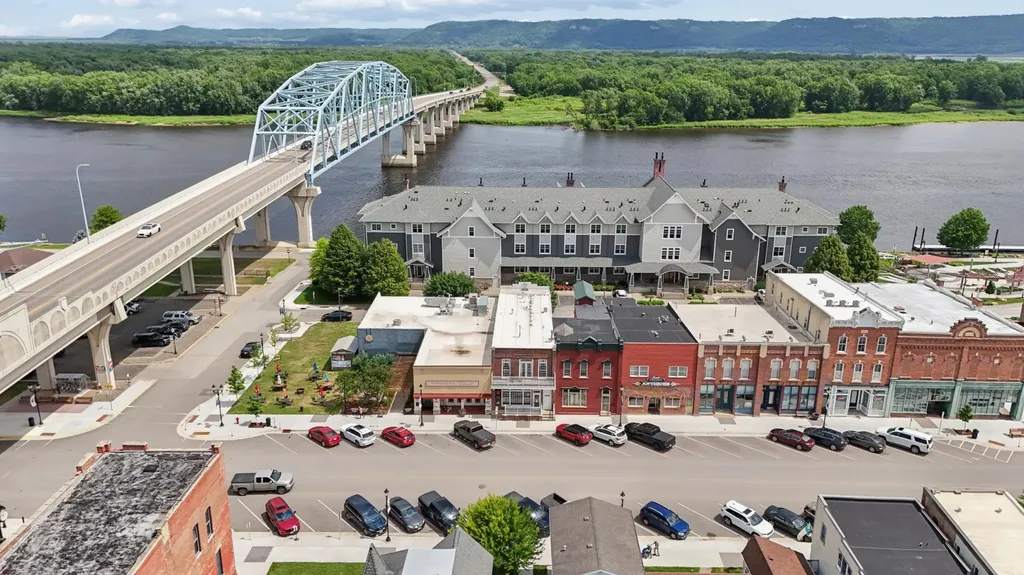248 Main Street W Wabasha MN 55981