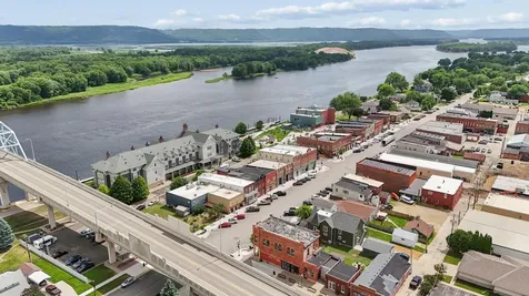 248 Main Street W Wabasha MN 55981