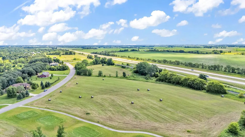 102 Savannah Heights Boulevard Lynd MN 56157