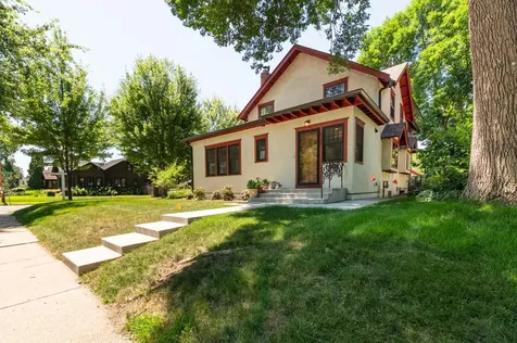 4354 Garfield Avenue Minneapolis MN 55409