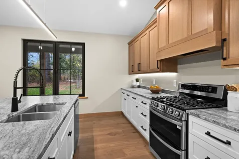 25294 Piquant Way Cohasset MN 55721
