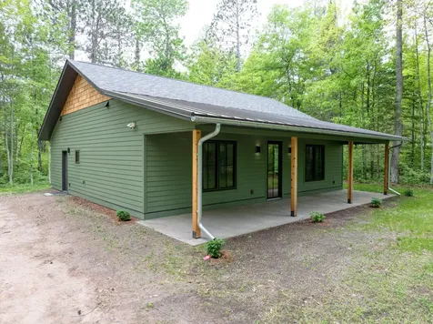 25294 Piquant Way Cohasset MN 55721