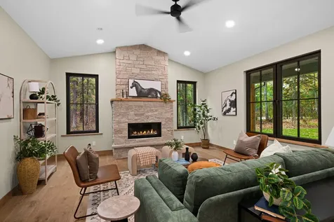 25294 Piquant Way Cohasset MN 55721