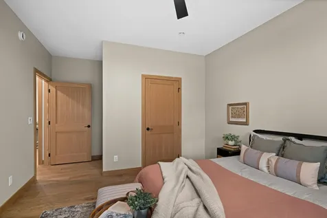 25294 Piquant Way Cohasset MN 55721