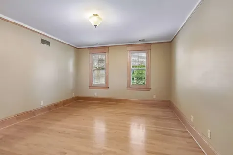 818 Goodrich Avenue Saint Paul MN 55105