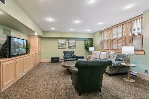 818 Goodrich Avenue Saint Paul MN 55105