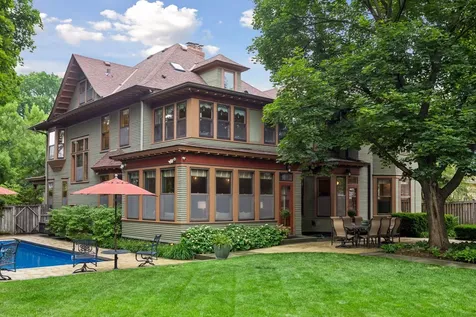 818 Goodrich Avenue Saint Paul MN 55105