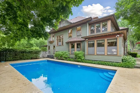 818 Goodrich Avenue Saint Paul MN 55105