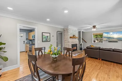 25525 Smithtown Road Excelsior MN 55331