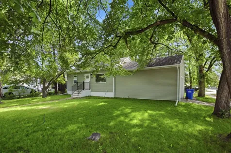 1550 13 1/2 Street S Fargo ND 58103