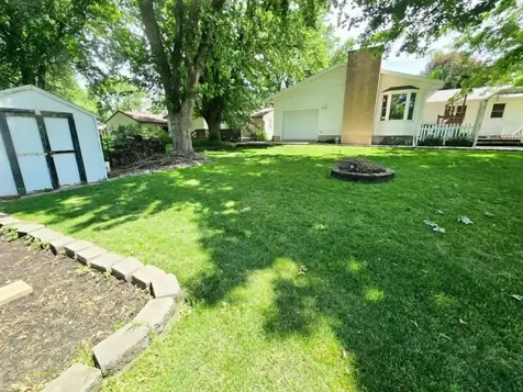 1204 8th Street SE Waseca MN 56093