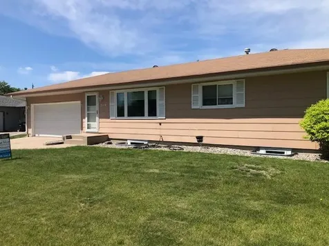 3110 N Broadway N Fargo ND 58102