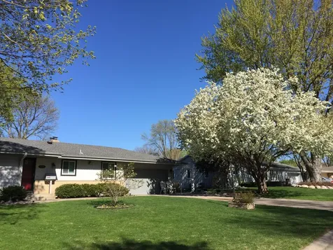 2145 Zealand Avenue N Golden Valley MN 55427