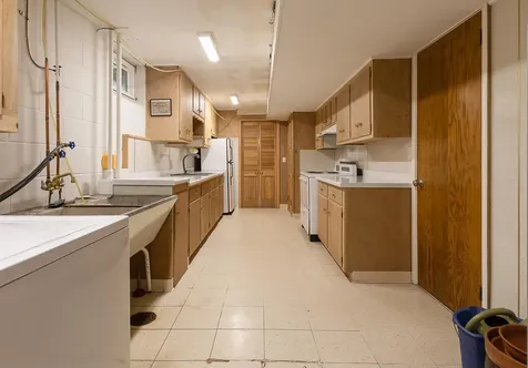 2145 Zealand Avenue N Golden Valley MN 55427
