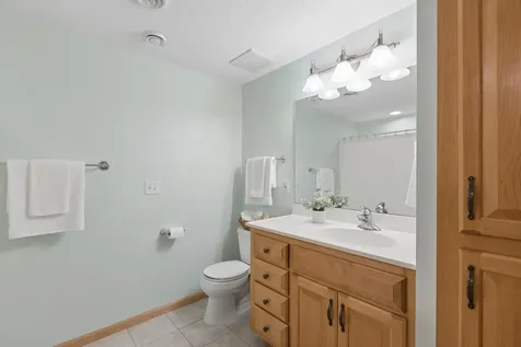 18205 39th Avenue N Plymouth MN 55446