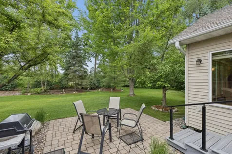 18205 39th Avenue N Plymouth MN 55446