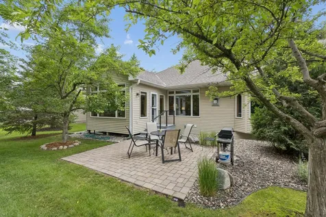 18205 39th Avenue N Plymouth MN 55446