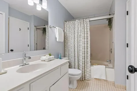 5609 Bimini Drive Minnetonka MN 55343