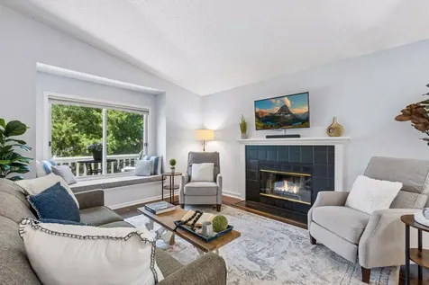 5609 Bimini Drive Minnetonka MN 55343
