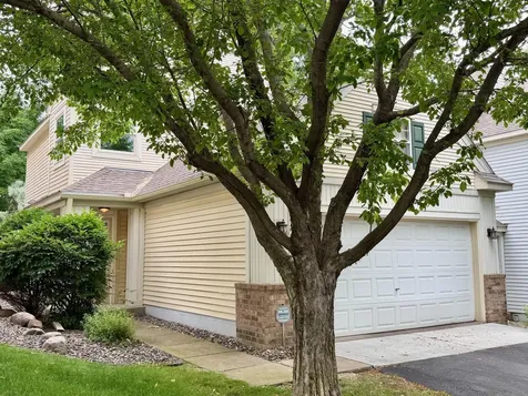 8727 N Bay Drive Chanhassen MN 55317