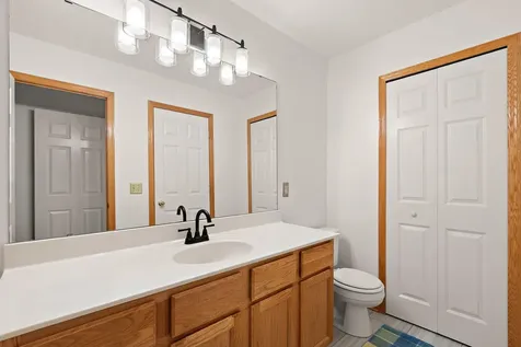 8727 N Bay Drive Chanhassen MN 55317