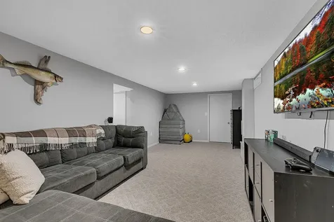 10136 Dogwood Street NW Coon Rapids MN 55448