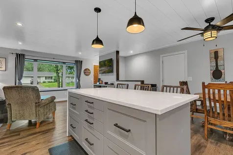 10136 Dogwood Street NW Coon Rapids MN 55448