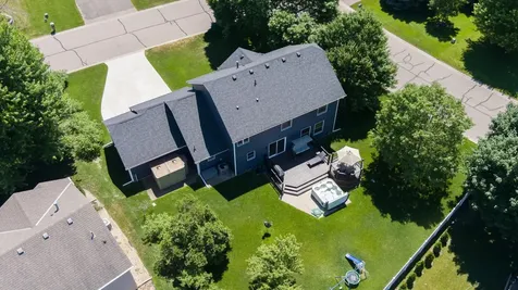 247 Pendryn Hill Circle Woodbury MN 55125