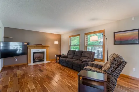 247 Pendryn Hill Circle Woodbury MN 55125