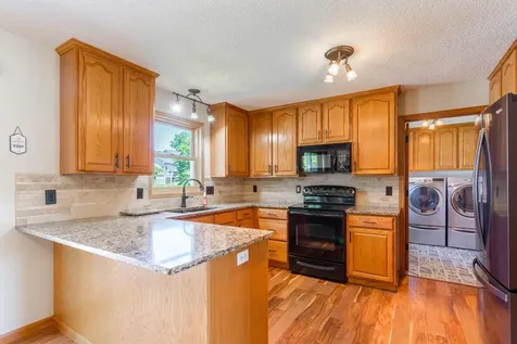 247 Pendryn Hill Circle Woodbury MN 55125