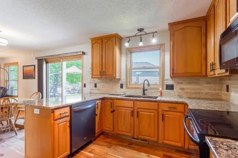 247 Pendryn Hill Circle Woodbury MN 55125