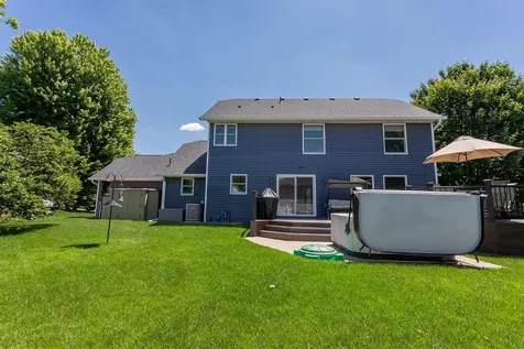 247 Pendryn Hill Circle Woodbury MN 55125