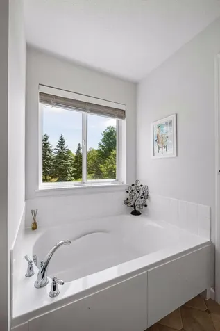 3105 Countryside Bay Woodbury MN 55129
