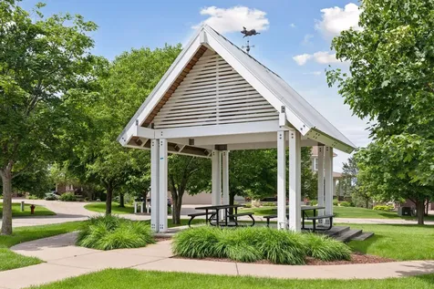 3105 Countryside Bay Woodbury MN 55129