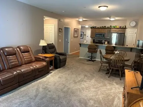 1827 Scenic Heights Court SW Hutchinson MN 55350