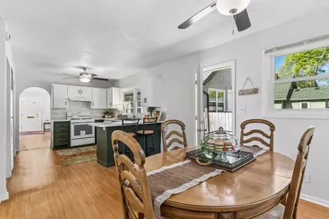 991 Minnehaha Avenue W Saint Paul MN 55104