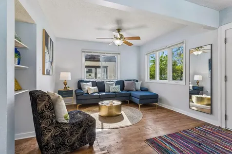 991 Minnehaha Avenue W Saint Paul MN 55104