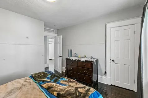 663 Van Buren Avenue Saint Paul MN 55104