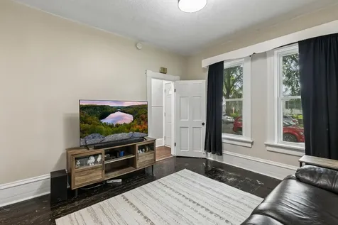 663 Van Buren Avenue Saint Paul MN 55104