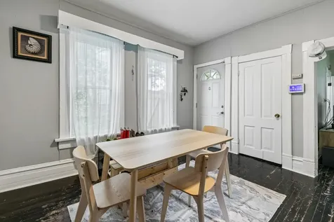 663 Van Buren Avenue Saint Paul MN 55104